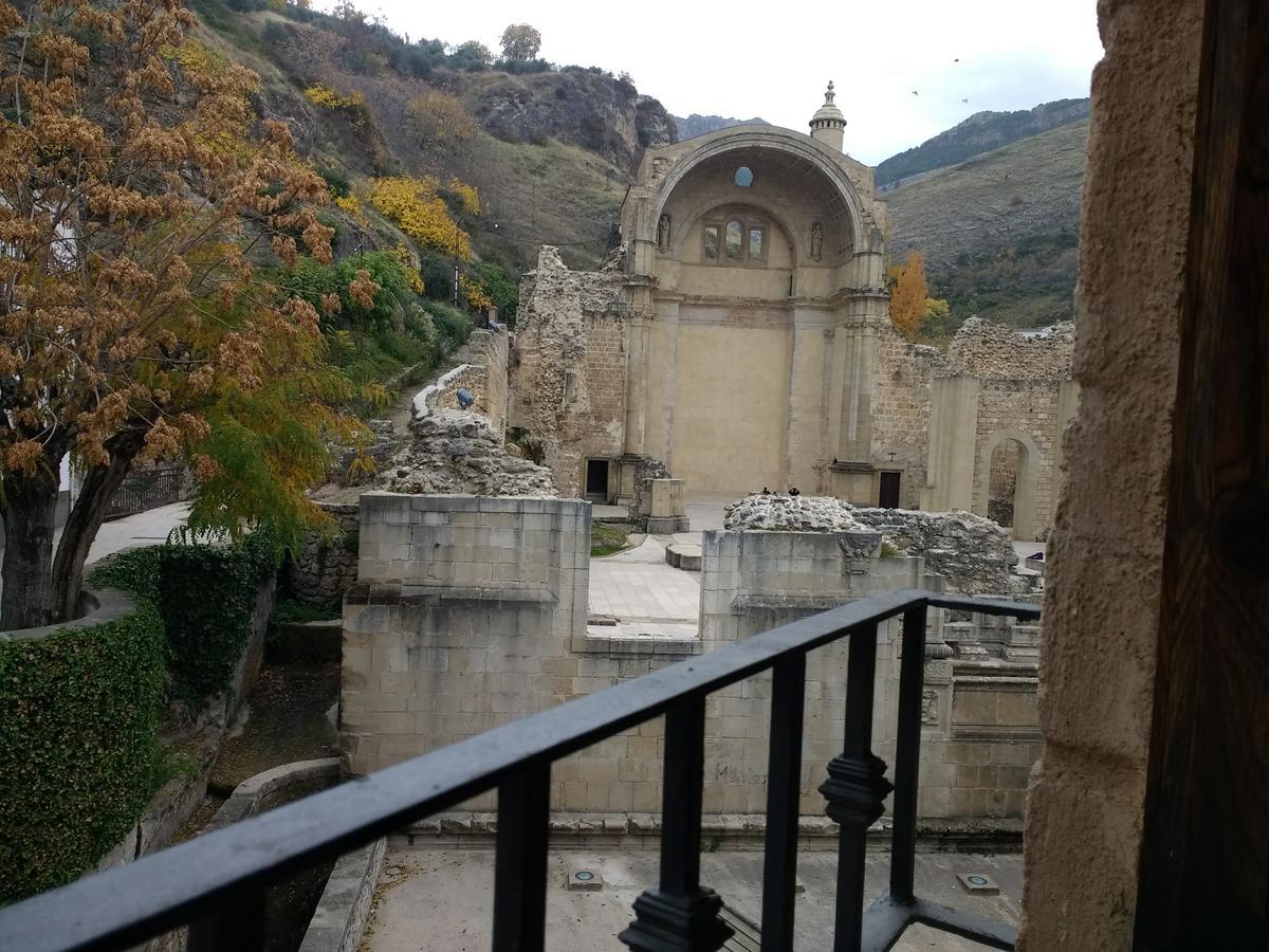 Apartamentos Asador De La Plaza Vieja Cazorla Eksteriør bilde